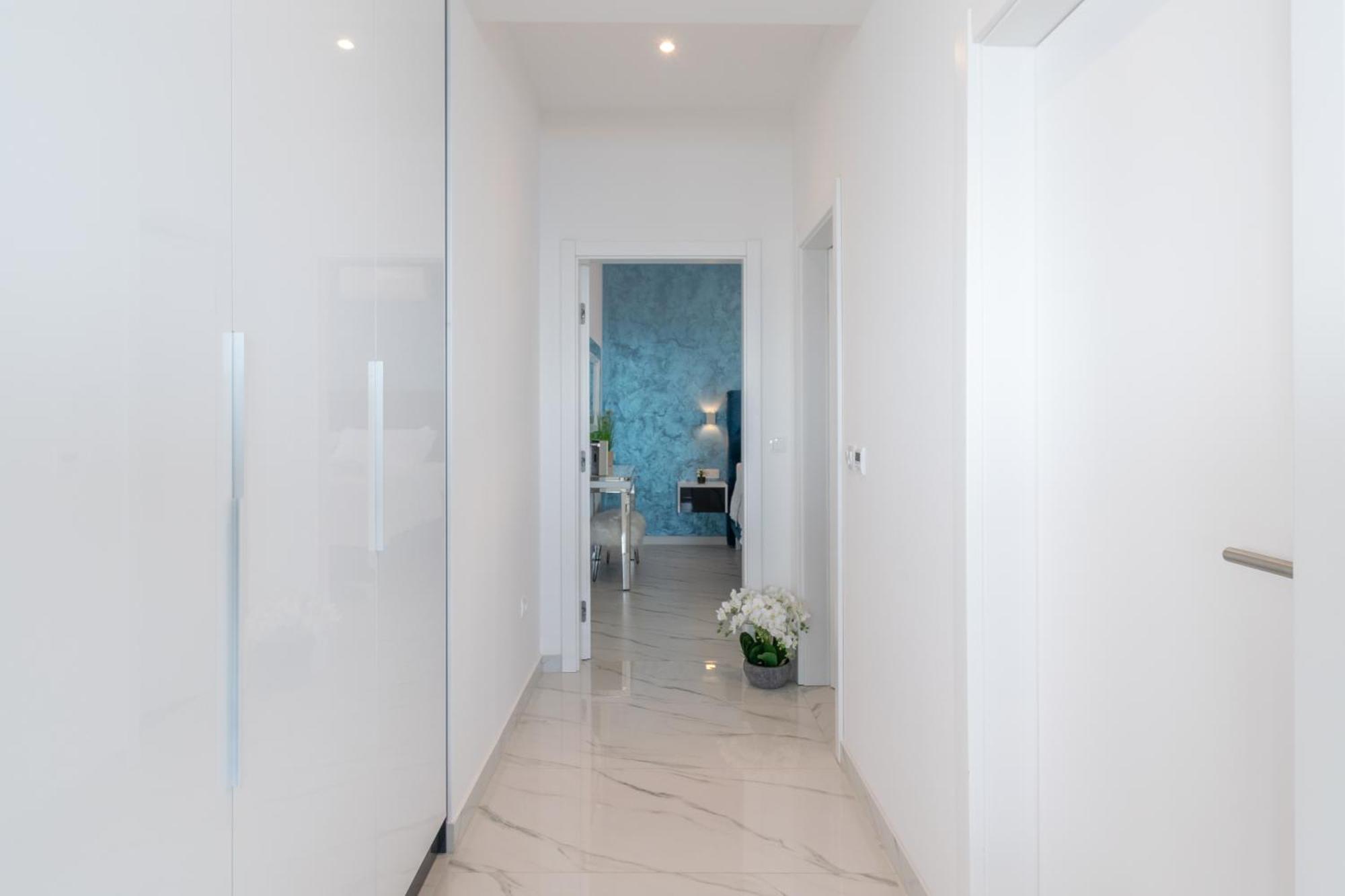 Lux Penthouse Panoramic View With Jacuzzi Διαμέρισμα Μακάρσκα Εξωτερικό φωτογραφία